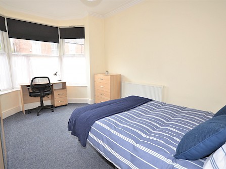 18, Filey Street, Broomhall, Sheffield S10 2FF - 