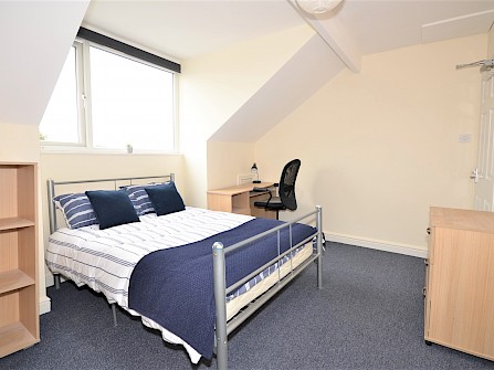 18, Filey Street, Broomhall, Sheffield S10 2FF - 