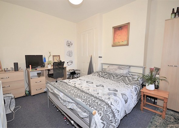 12, Thompson Road, Ecclesall, Sheffield S11 8RB - 