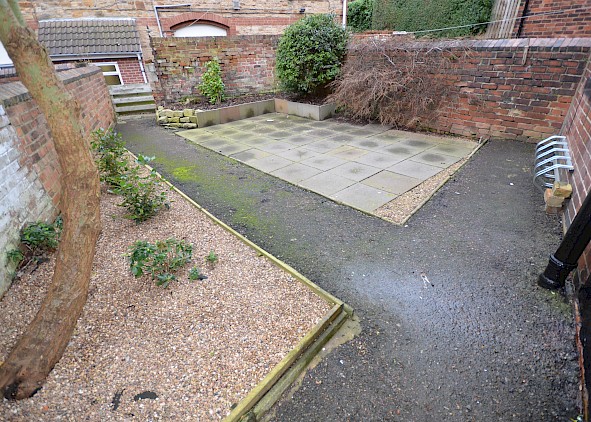 58, Brocco Bank, Botanical Gardens, Sheffield S11 8RR - 