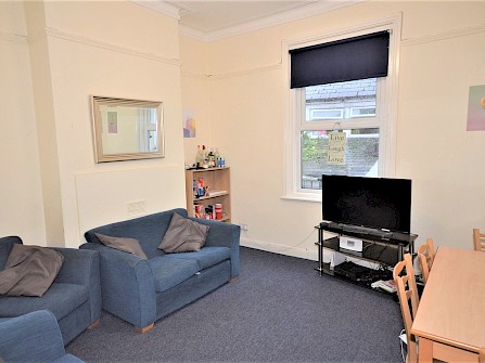 43, Commonside, Crookes, Sheffield S10 1GD - 