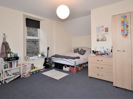 21, Mooroaks Road, Broomhill, Sheffield S10 1BX - 